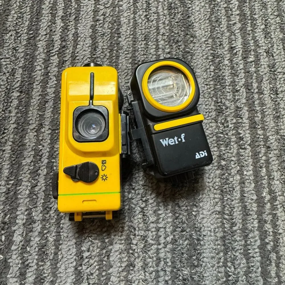 ADI Wet-One 35mm Underwater Film Camera with Underwater Flash Unit | Vintage